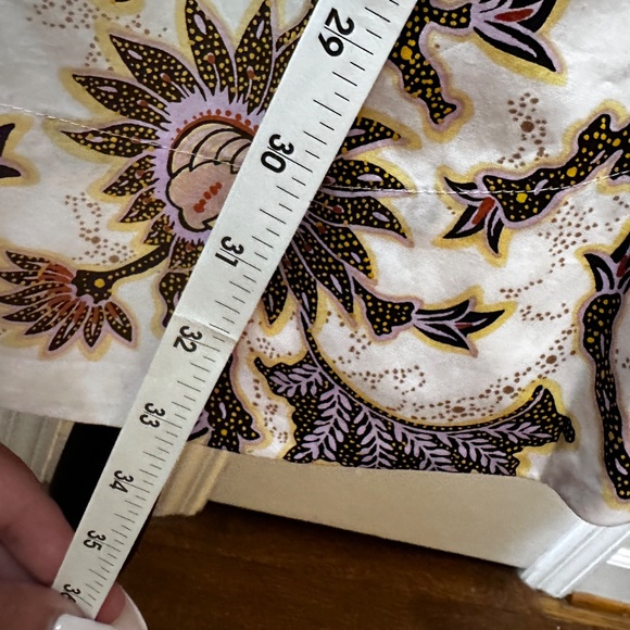 Cotton dress with puff sleeves - Picture 2 of 12